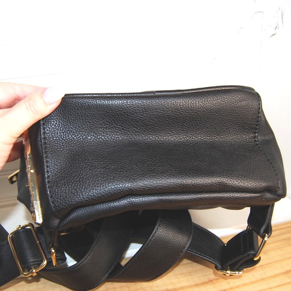Betsey Johnson Mini Backpack purse Quilted‎ Vegan Leather NWOT Bow Heart charm